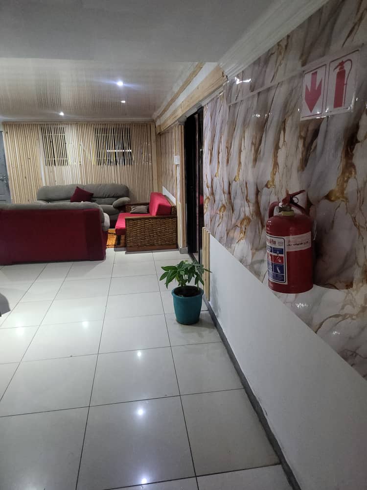 Room sitting area
